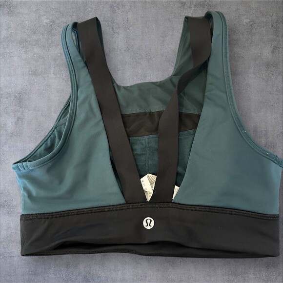 Lululemon Run The Day Bra Submarine Black Mesh Nulux Long Line Size 4 - Picture 2 of 3